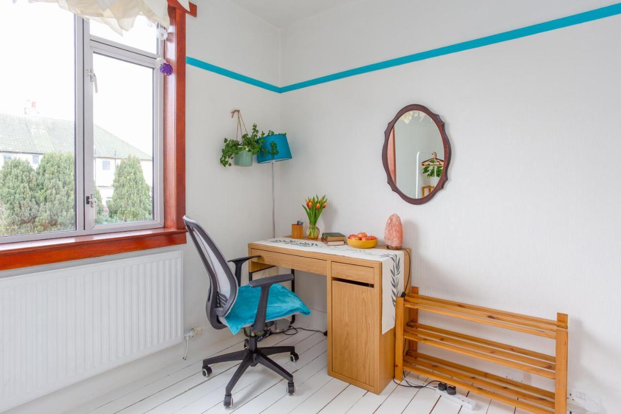 Bright & Spacious Double Room With Garden View- Close To Airport & City Centre Эдинбург Экстерьер фото
